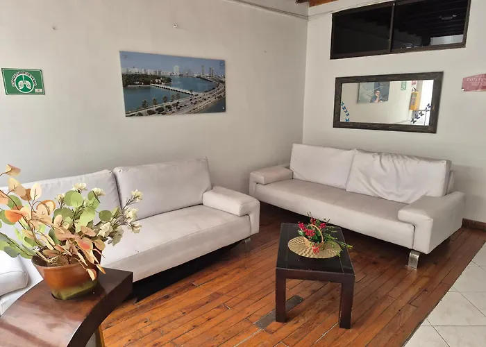 Hotel Brisas Medellin